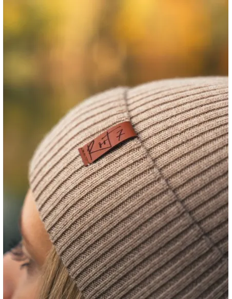 Czapka jesienna Ivory Sand, 100% Merino personalizowane - Root7