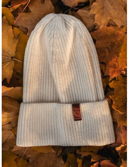 Czapka jesienna Creamy White, 100% Merino personalizowane - Root7