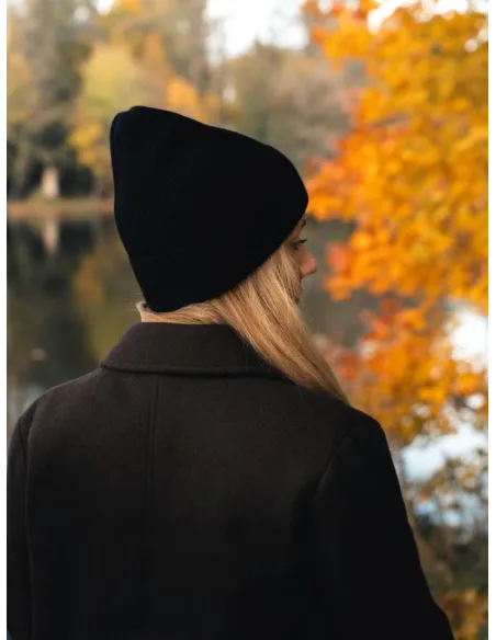 Czapka jesienna Jet Black, 100% Merino personalizowane - Root7