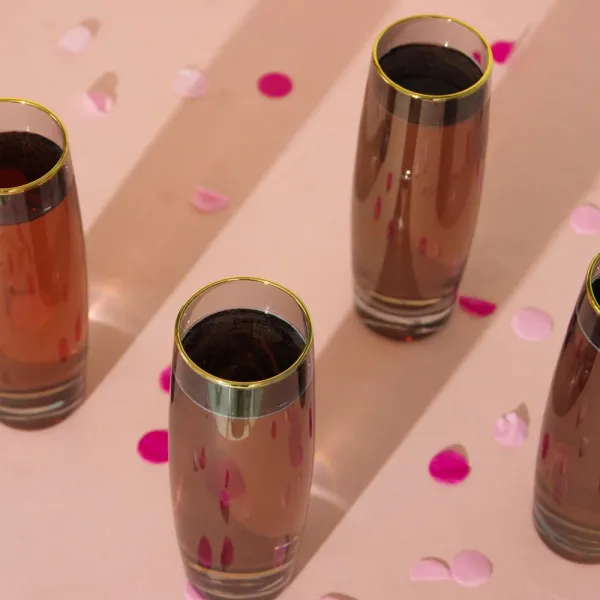 Zestaw 4 kieliszków do Prosecco - kolekcja Black & Gold personalizowane - Root7