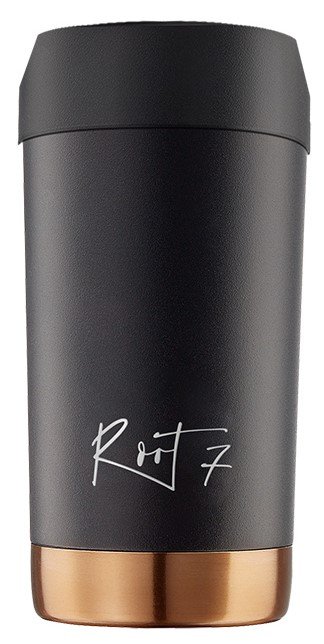 Czarny kubek termiczny na klik od Root7.pl